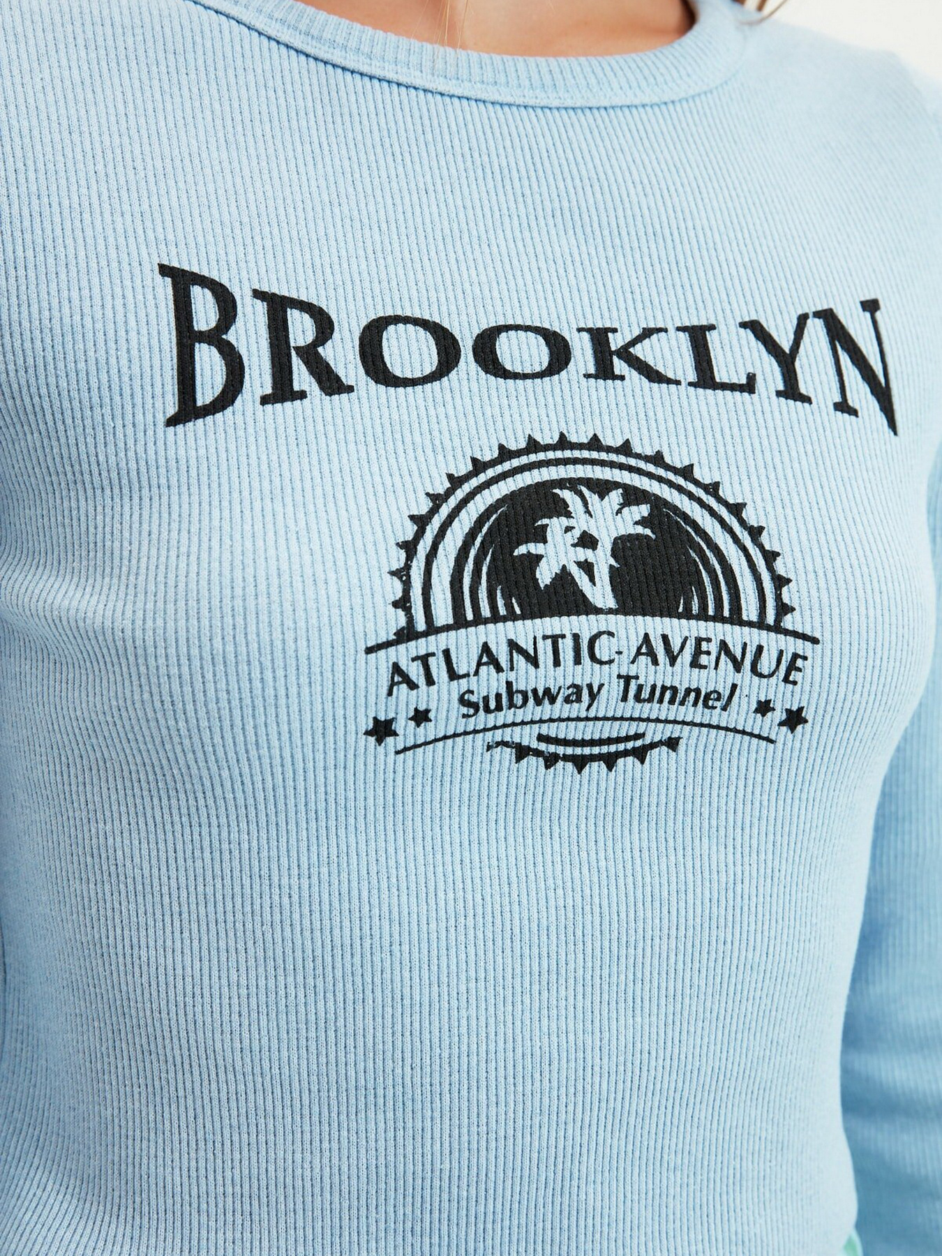 Топ Trendyol модель TWOAW22BZ0117/Mavi Фото