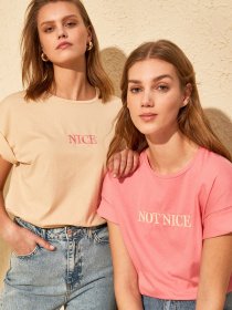 Футболки и поло Trendyol модель TWOSS20TS0228/Camel Футболки и поло Trendyol модель TWOSS20TS0228/Camel Фото