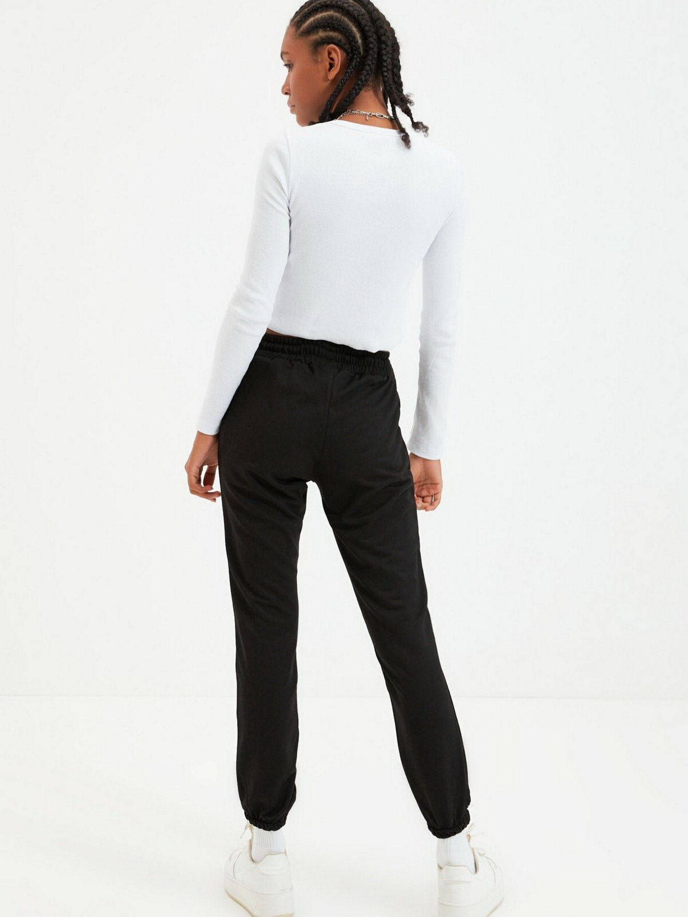 Штаны спортивные Trendyol модель TWOAW22EA0002/Siyah Фото