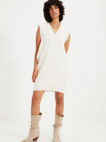 Платье мини Trendyol модель TWOAW22EL0030/Ekru Фото