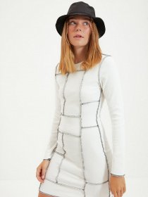 Платье мини Trendyol модель TWOAW22EL0172/Beyaz Фото