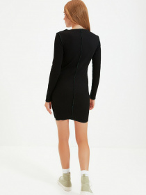 Платье мини Trendyol модель TWOAW22EL0172/Siyah Фото
