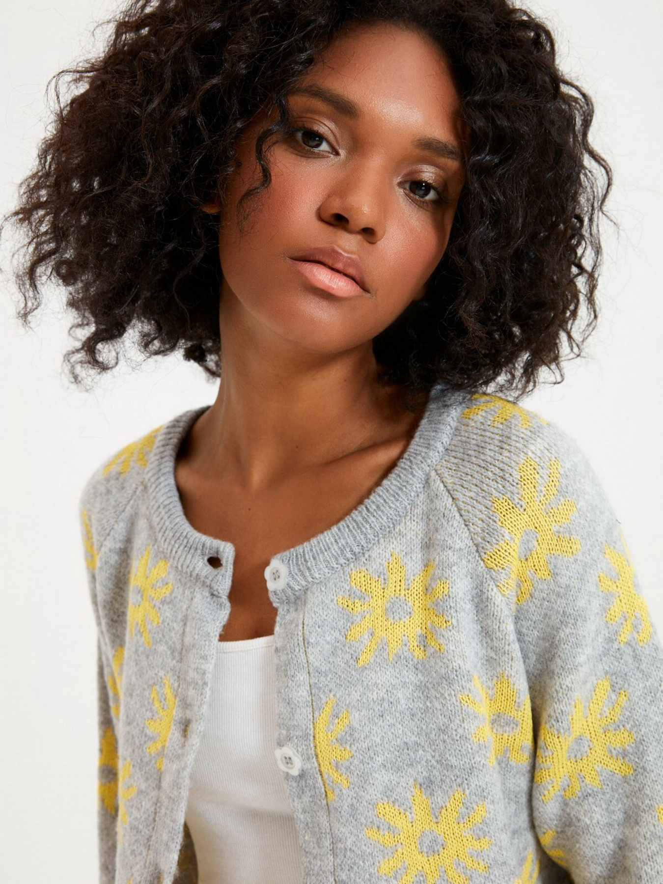 Кардиган Trendyol модель TWOAW22HI0117/Gri Фото