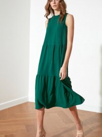 Платья Trendyol модель TWOSS20EL1864/Zumrut Yesili Фото