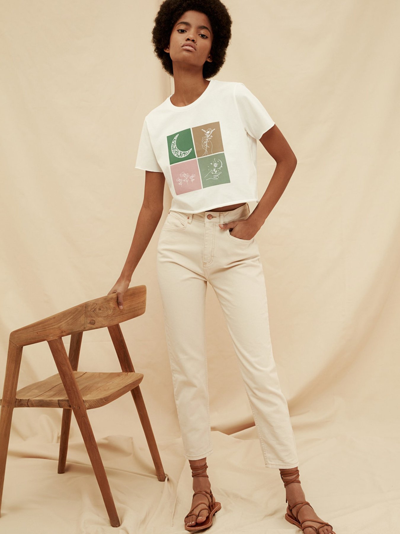 Джинси мом Trendyol Mom модель TWOSS21JE0302/Ekru Фото