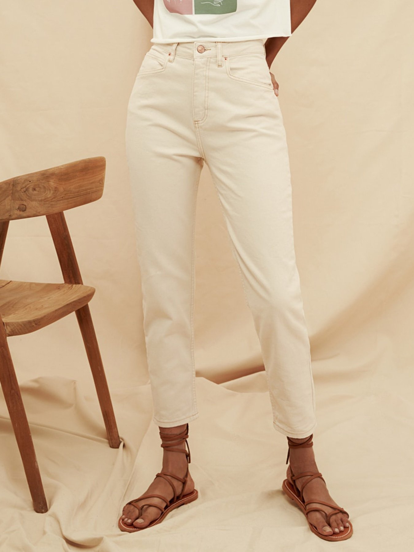 Джинси мом Trendyol Mom модель TWOSS21JE0302/Ekru Фото
