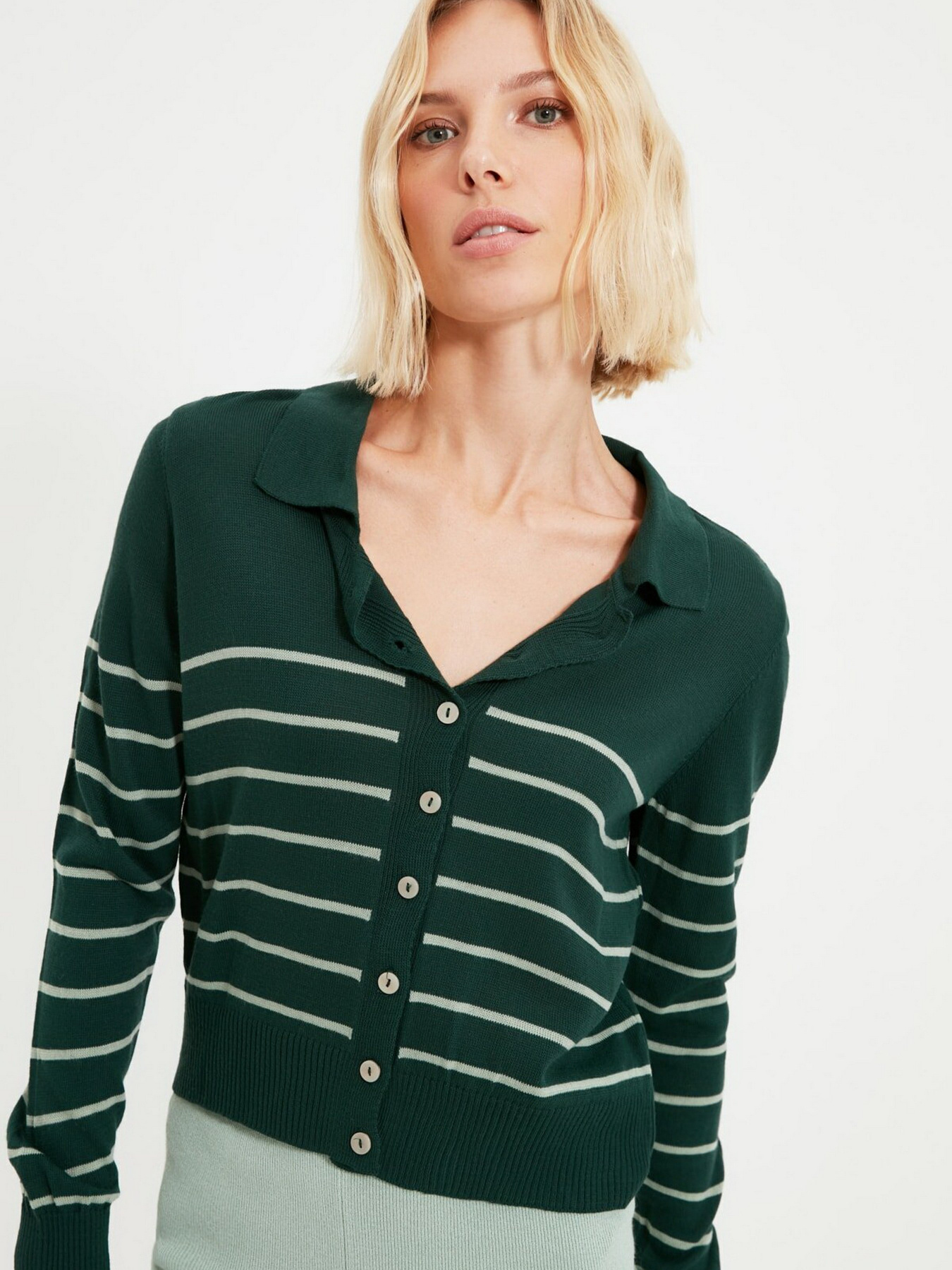 Кардиган Trendyol модель TWOAW22HI0241/Zumrut Yesili Фото