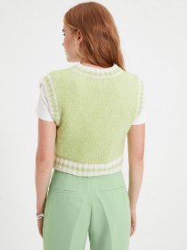 Жилет Trendyol модель TWOAW22BZ0001/Mint Жилет Trendyol модель TWOAW22BZ0001/Mint Фото