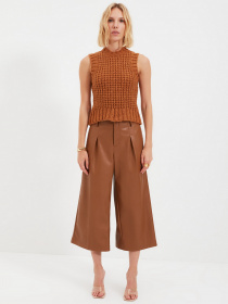 Жилет Trendyol модель TWOAW22BZ0002/Camel Жилет Trendyol модель TWOAW22BZ0002/Camel Фото