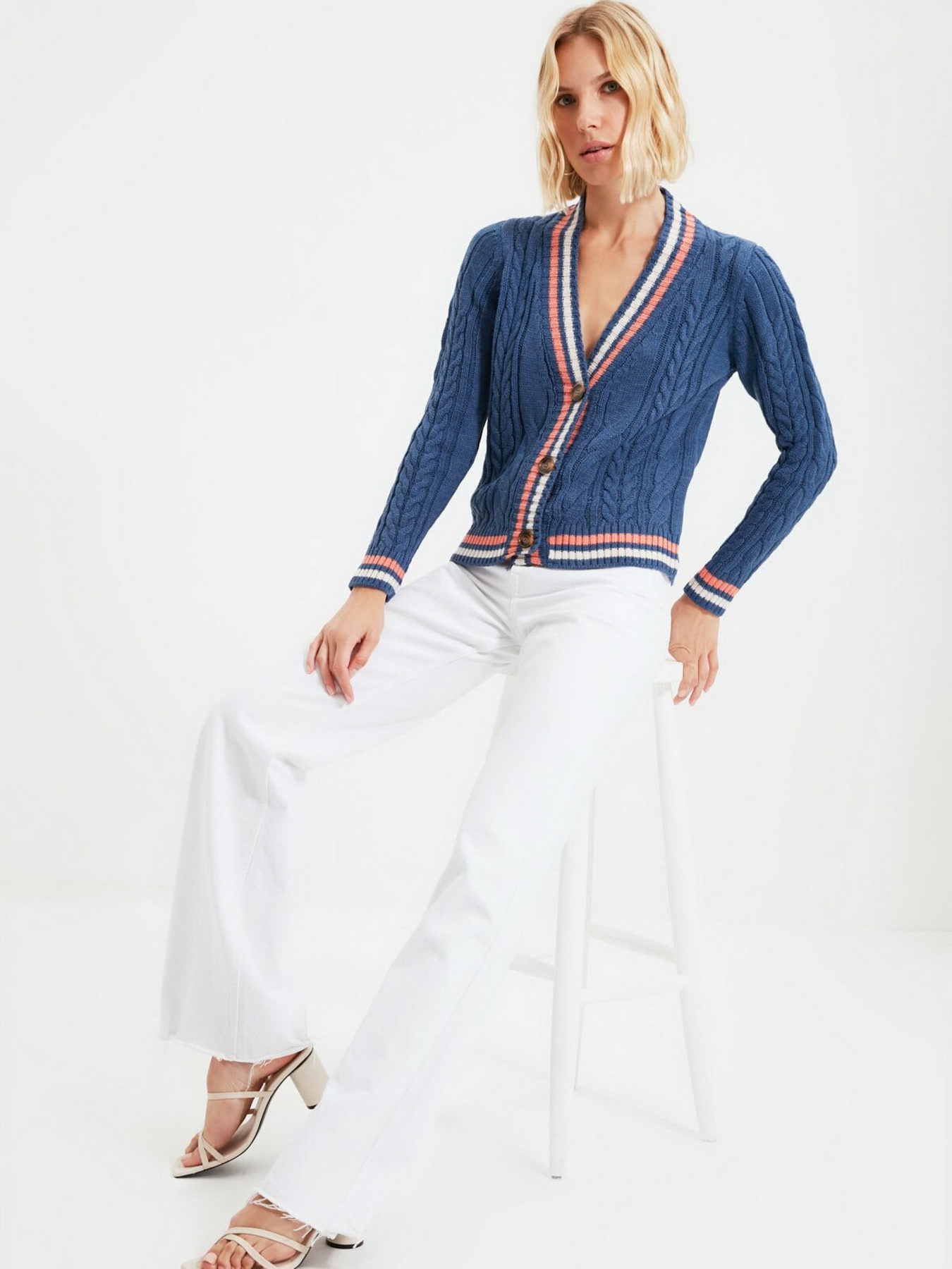 Кардиган Trendyol модель TWOAW22HI0447/Indigo Фото