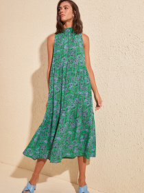 Платья Trendyol модель TWOSS20EL0573/Cok Renkli Фото