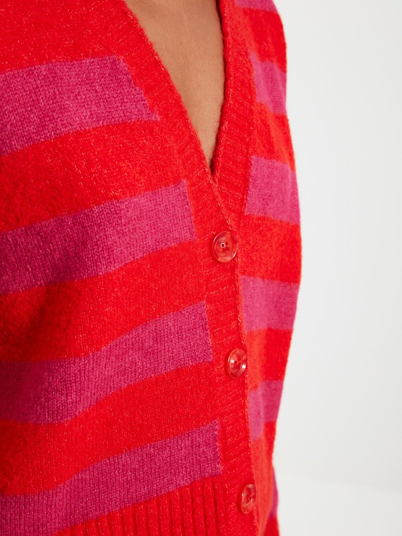 Кардиган Trendyol модель TWOAW22HI0506/Kirmizi Фото