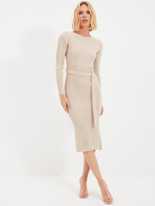 Платья Trendyol модель TWOAW22EL0009/Tas Фото