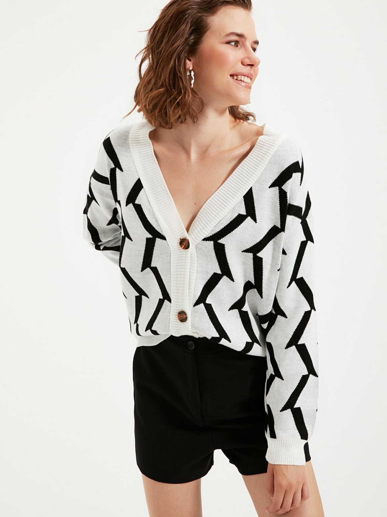 Кардиган Trendyol модель TWOAW22HI0600/Ekru Фото