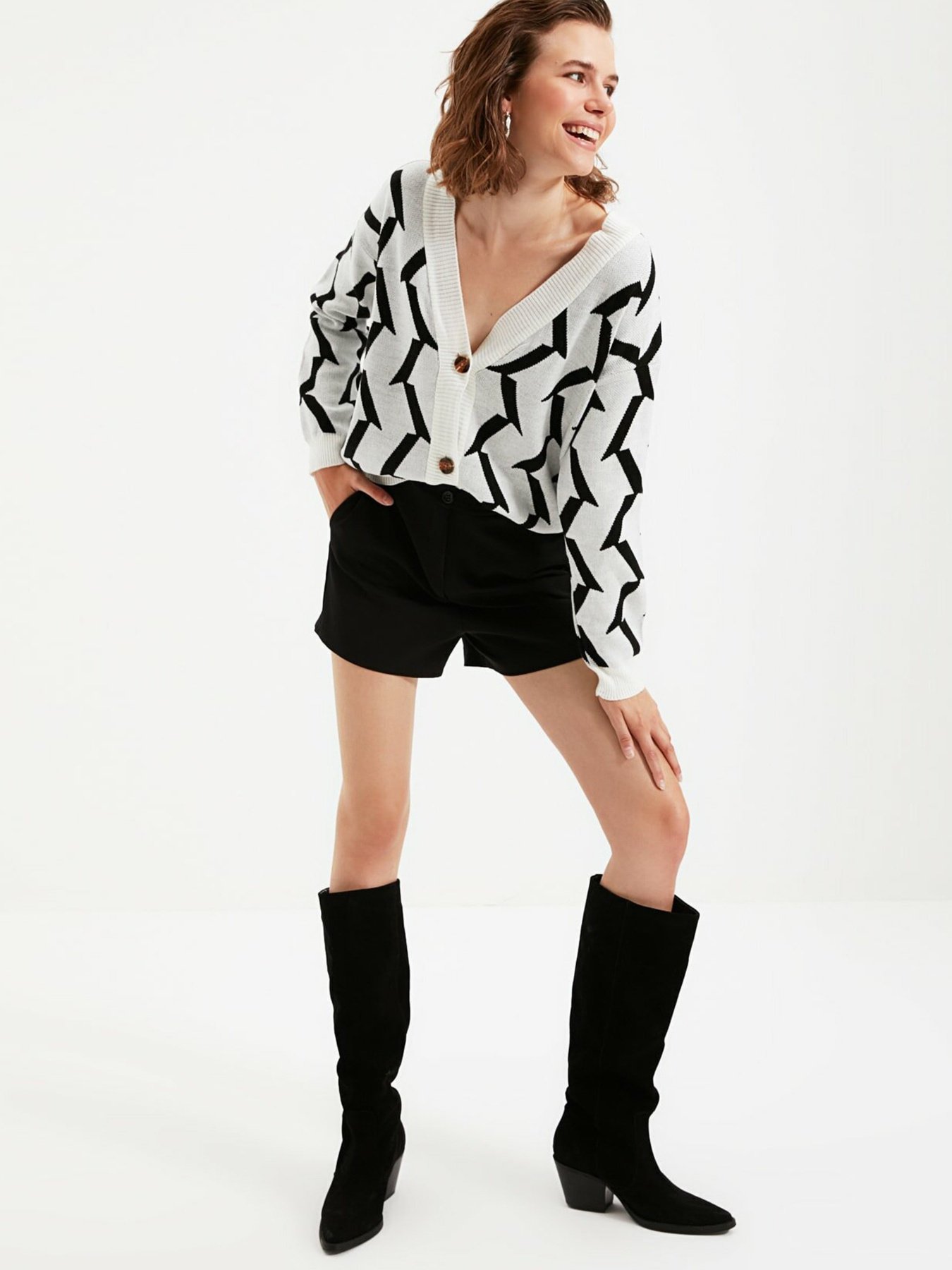 Кардиган Trendyol модель TWOAW22HI0600/Ekru Фото