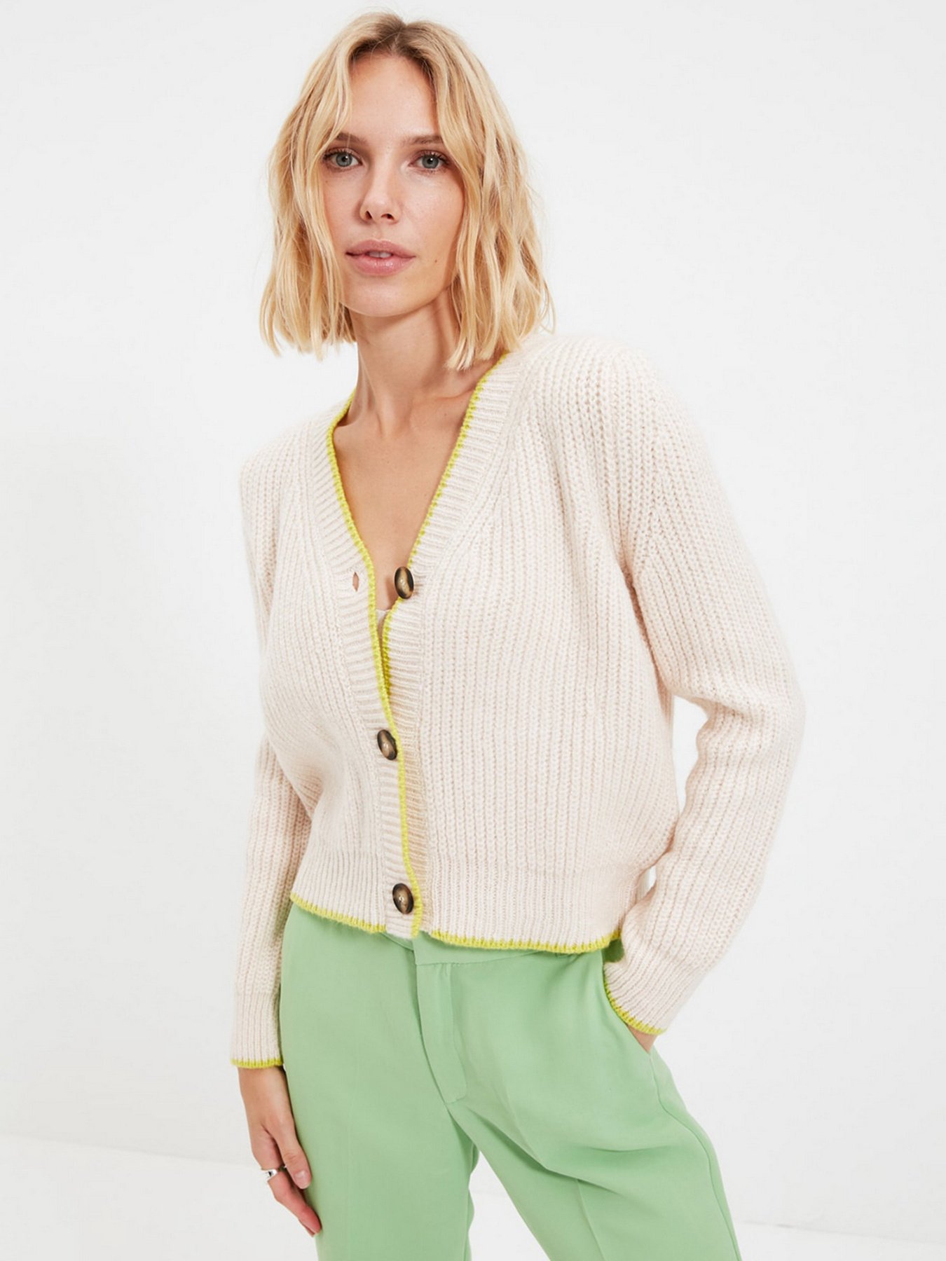 Кардиган Trendyol модель TWOAW22HI0003/Bej Кардиган Trendyol модель TWOAW22HI0003/Bej Фото