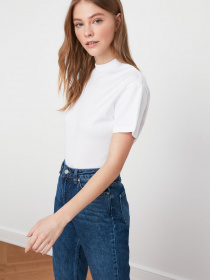 Футболки і поло Trendyol модель TWOAW20TS0096/Beyaz Фото