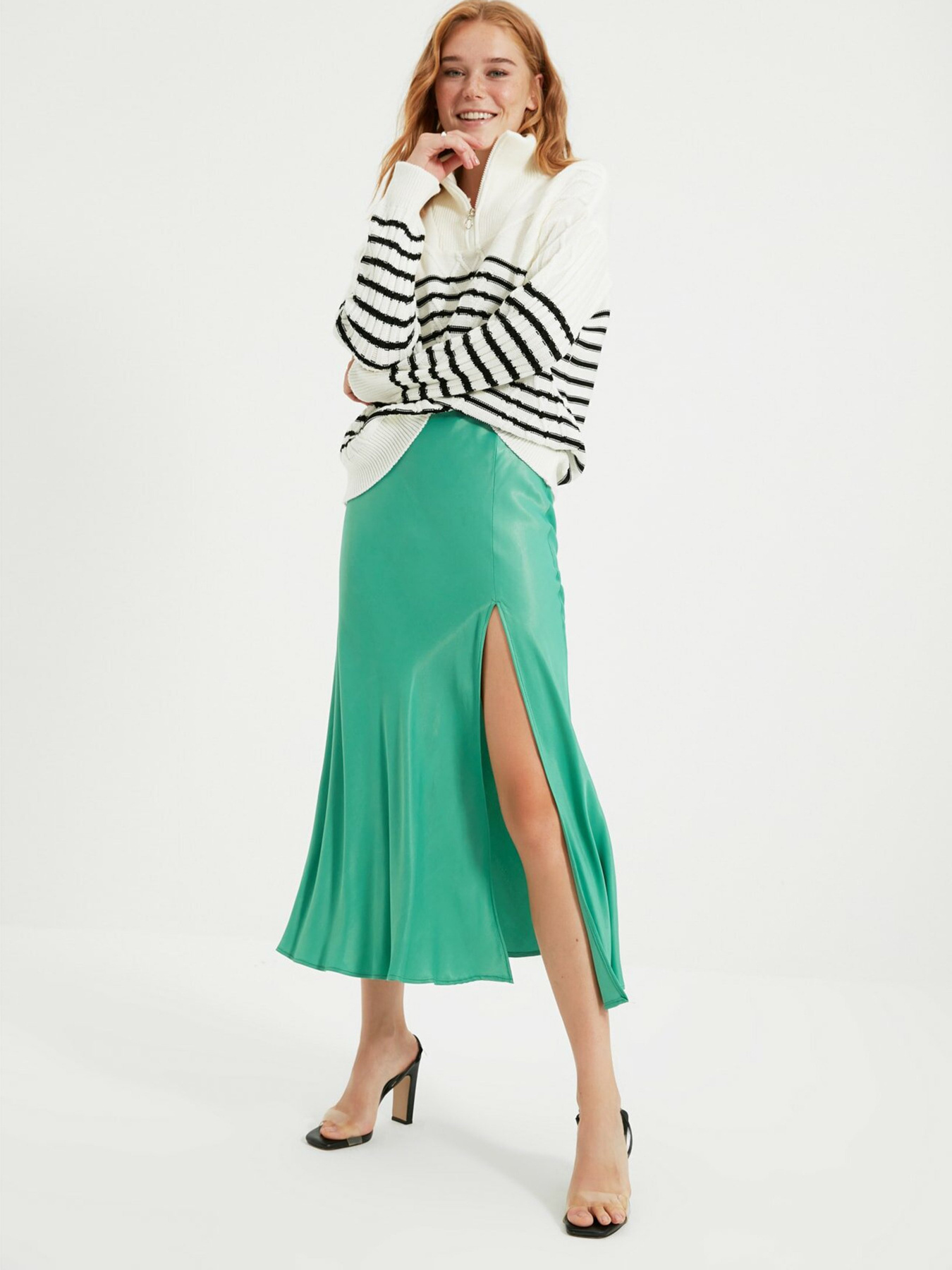 Джемпер Trendyol модель TWOAW22KZ0020/Ekru Фото