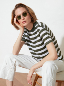 Футболки і поло Trendyol модель TWOSS21TS1204/Yesil Фото