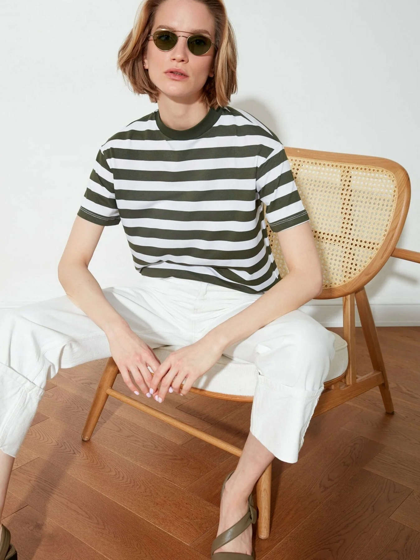 Футболки и поло Trendyol модель TWOSS21TS1204/Yesil Фото