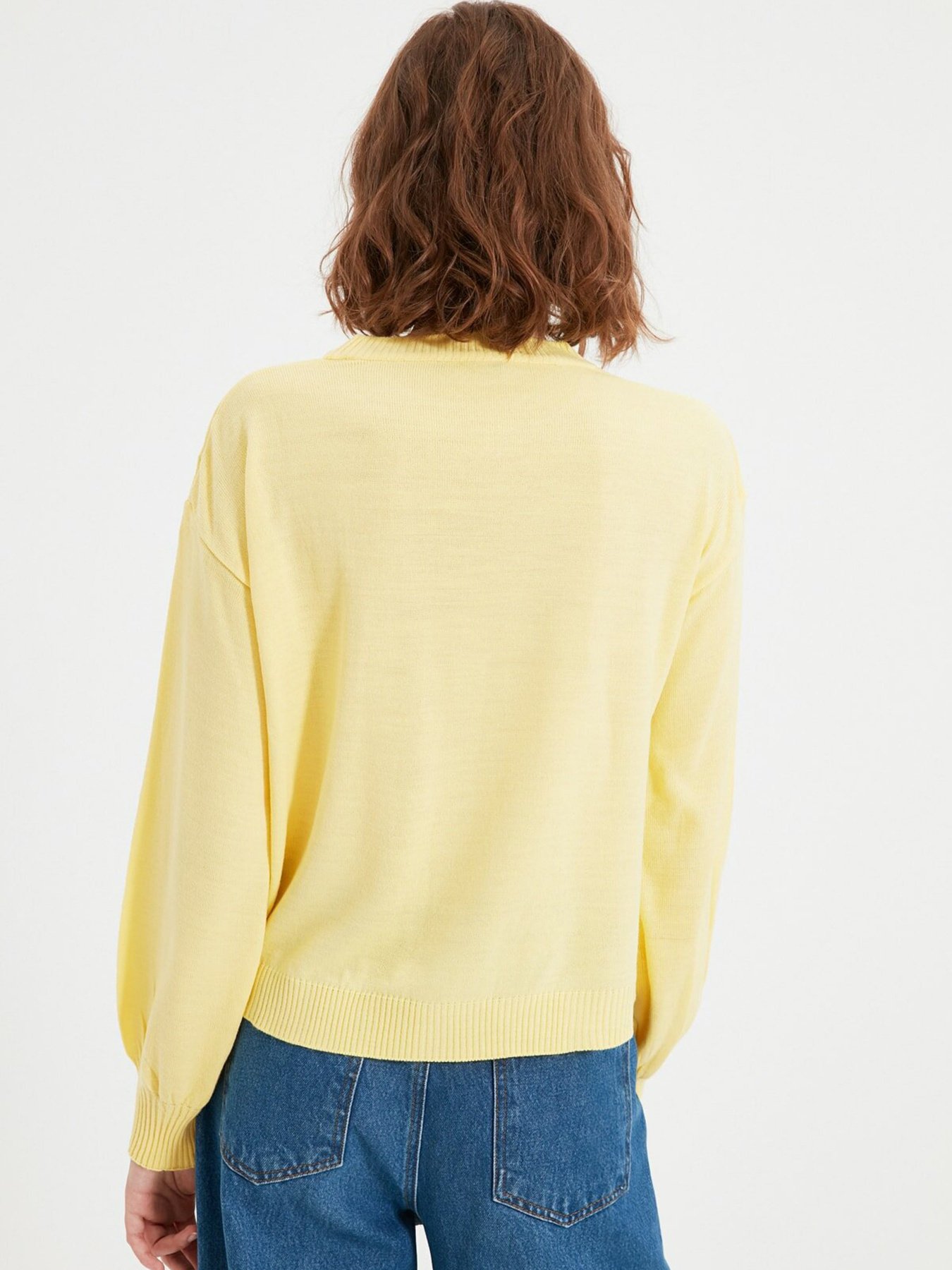 Джемпер Trendyol модель TWOAW22KZ0211/Sari Фото
