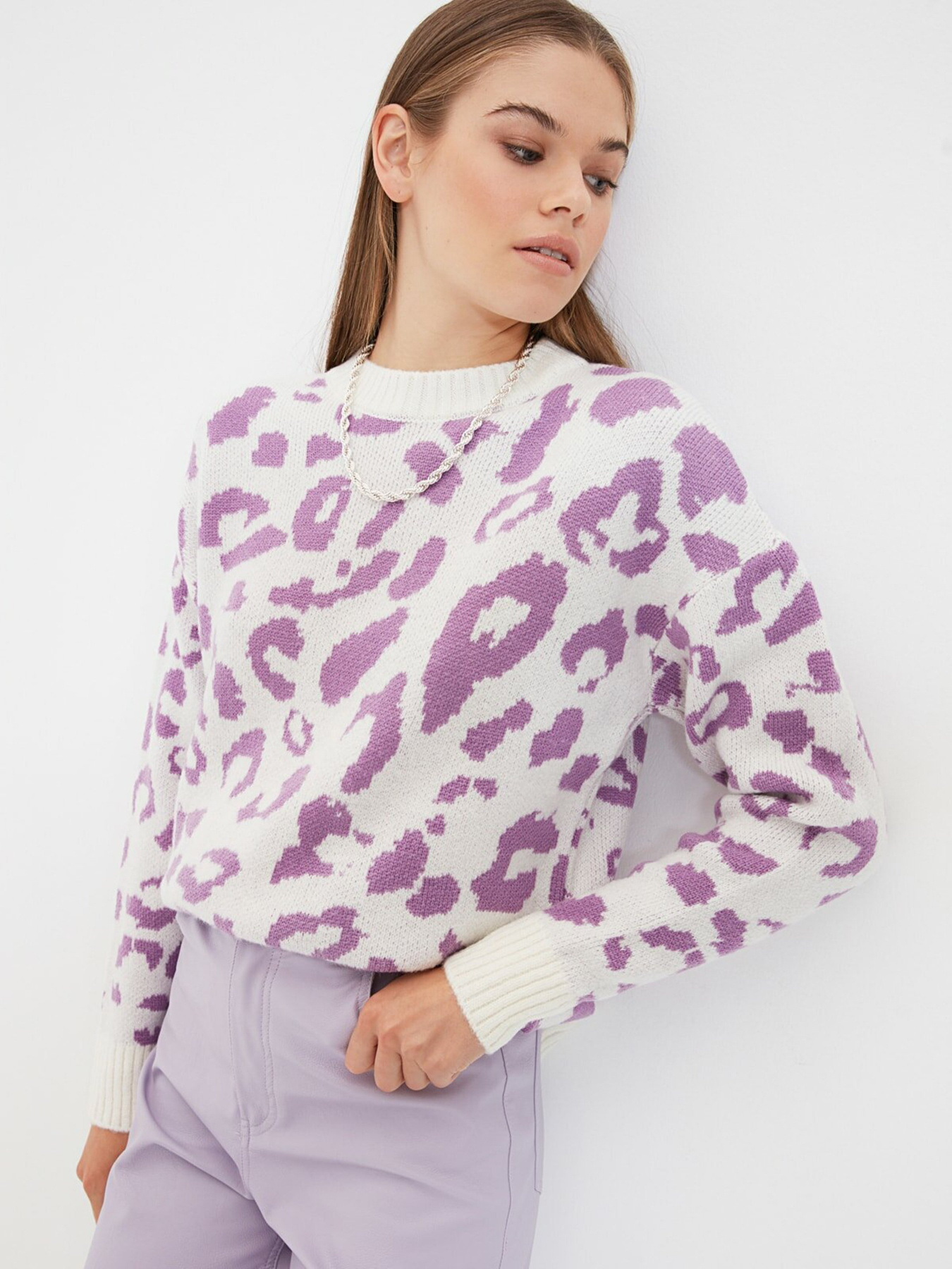 Джемпер Trendyol модель TWOAW22KZ0252/Ekru Джемпер Trendyol модель TWOAW22KZ0252/Ekru Фото