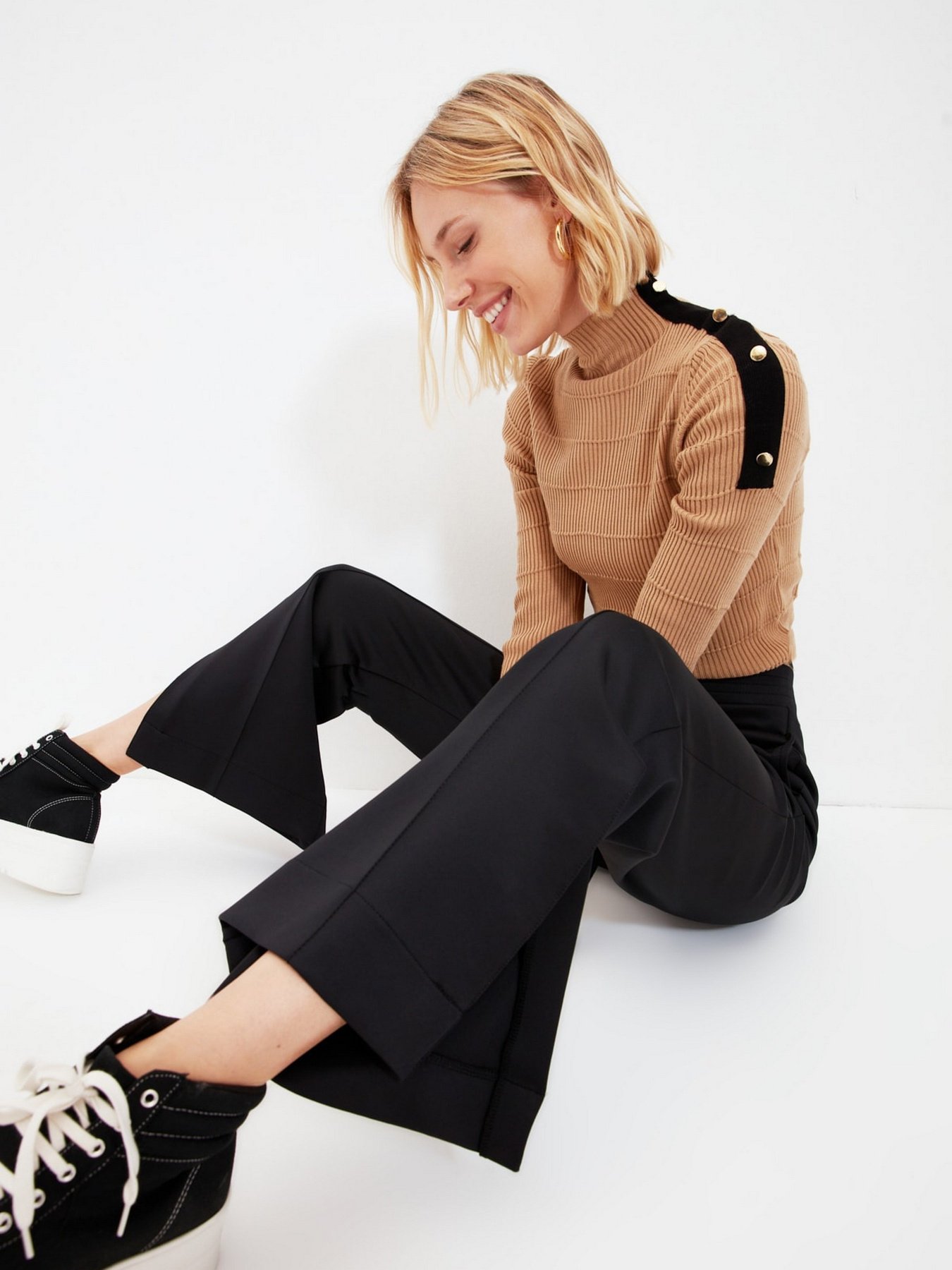 Джемпер Trendyol модель TWOAW22KZ0197/Camel Фото