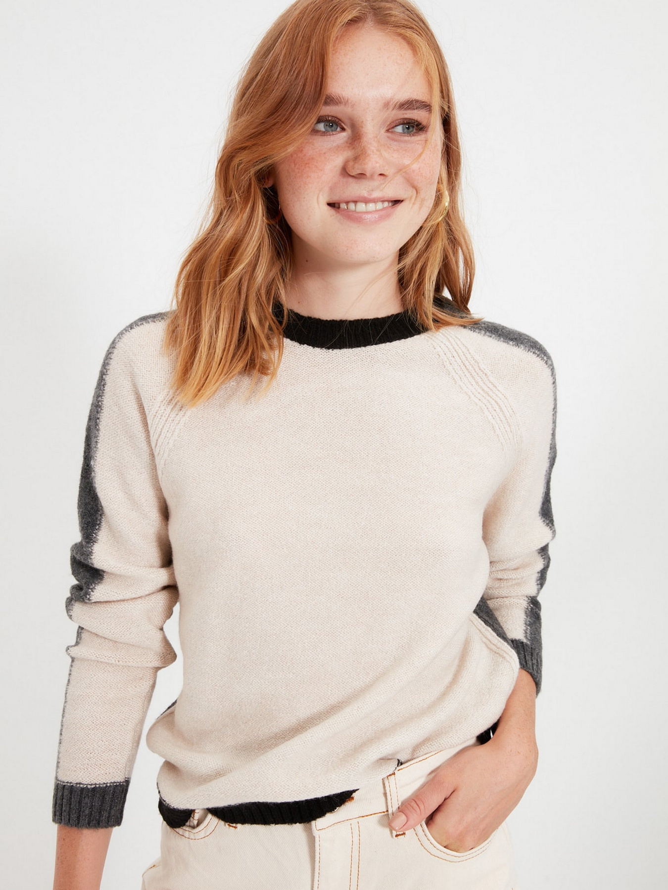 Джемпер Trendyol модель TWOAW22KZ0222/Tas Фото