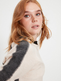 Джемпер Trendyol модель TWOAW22KZ0222/Tas Джемпер Trendyol модель TWOAW22KZ0222/Tas Фото