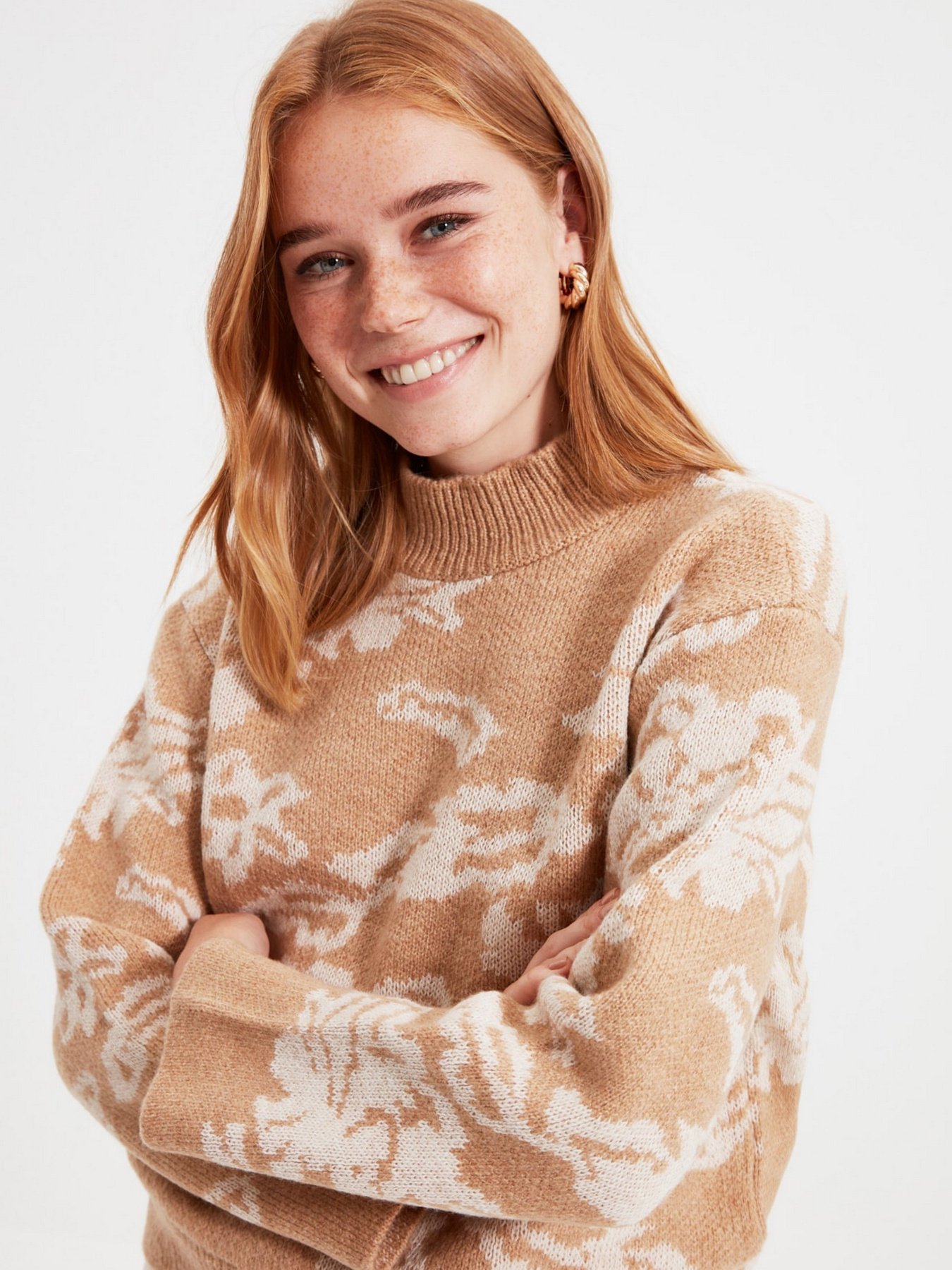 Джемпер Trendyol модель TWOAW22KZ0227/Ekru Фото