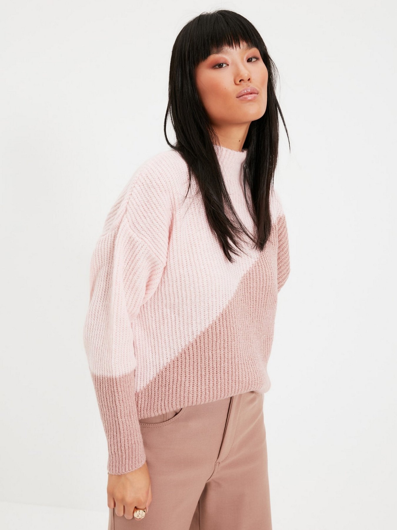 Джемпер Trendyol модель TWOAW22KZ0238/Pudra Фото