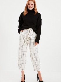 Джемпер Trendyol модель TWOAW22KZ0776/Siyah Фото