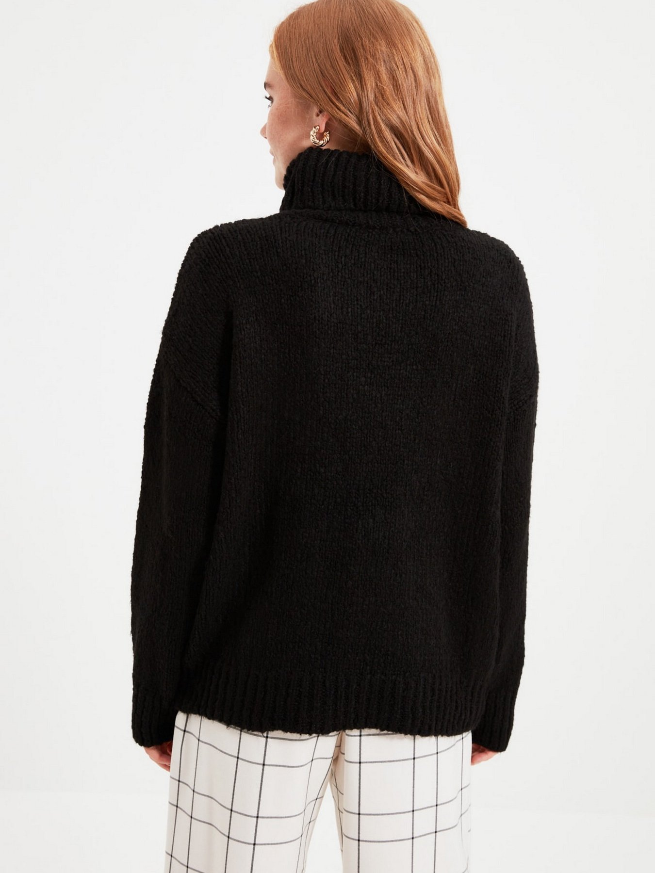 Джемпер Trendyol модель TWOAW22KZ0776/Siyah Джемпер Trendyol модель TWOAW22KZ0776/Siyah Фото