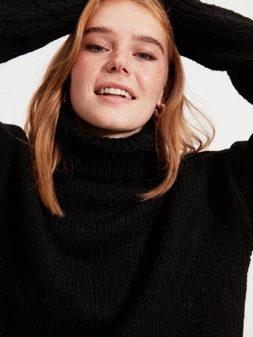 Джемпер Trendyol модель TWOAW22KZ0776/Siyah Фото