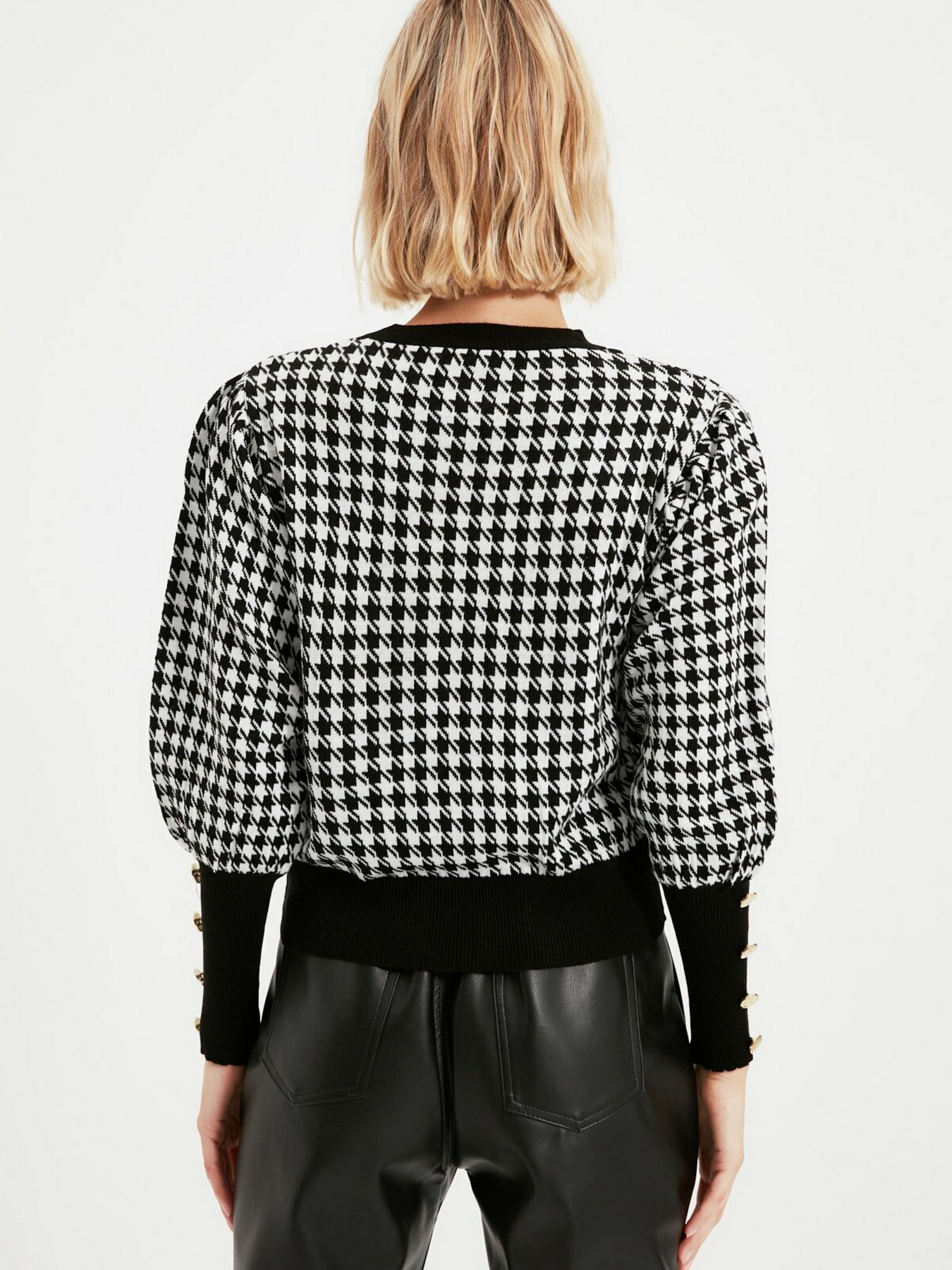 Джемпер Trendyol модель TWOAW22KZ0529/Siyah Фото