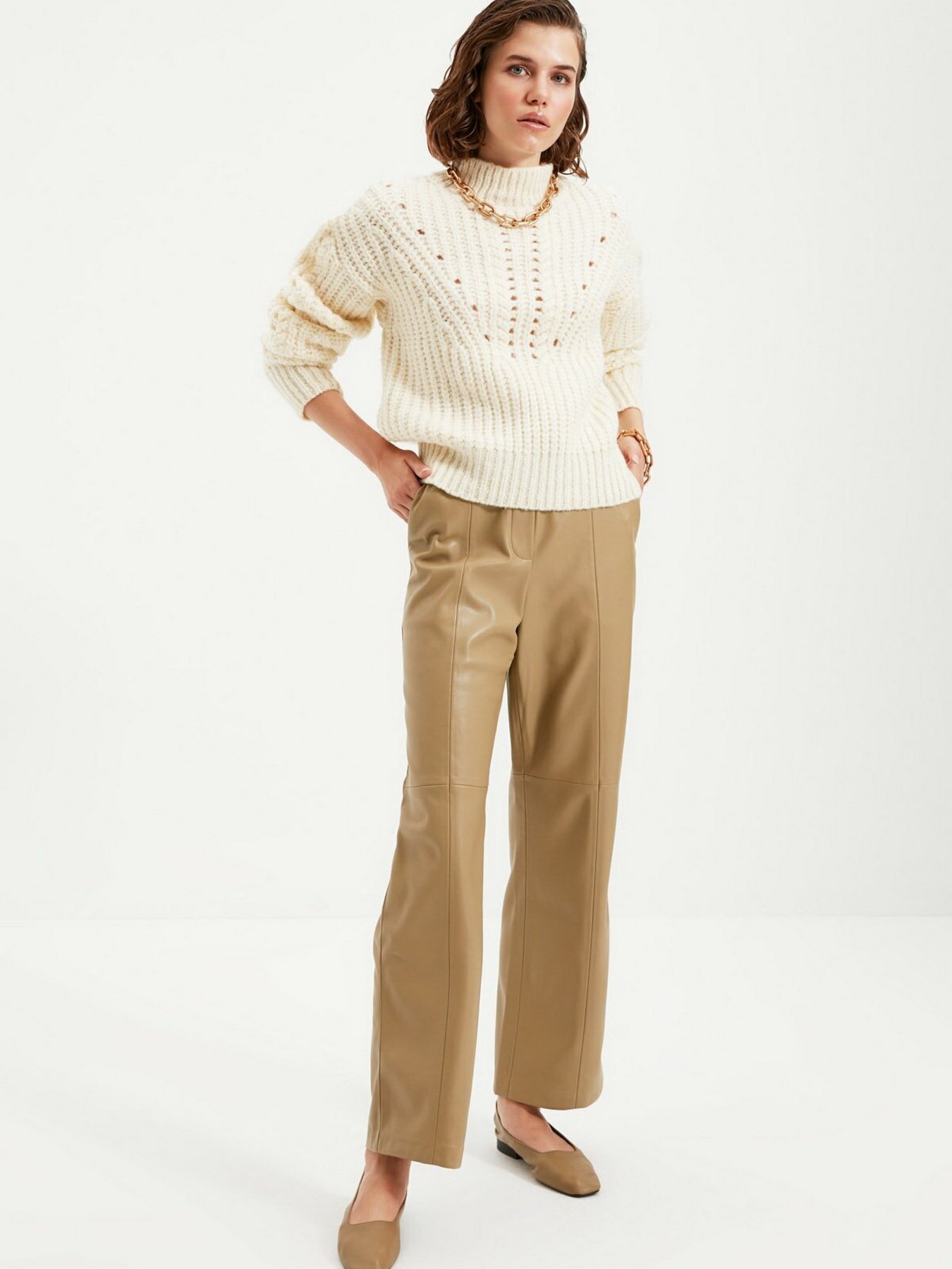 Джемпер Trendyol модель TWOAW22KZ0674/Ekru Джемпер Trendyol модель TWOAW22KZ0674/Ekru Фото