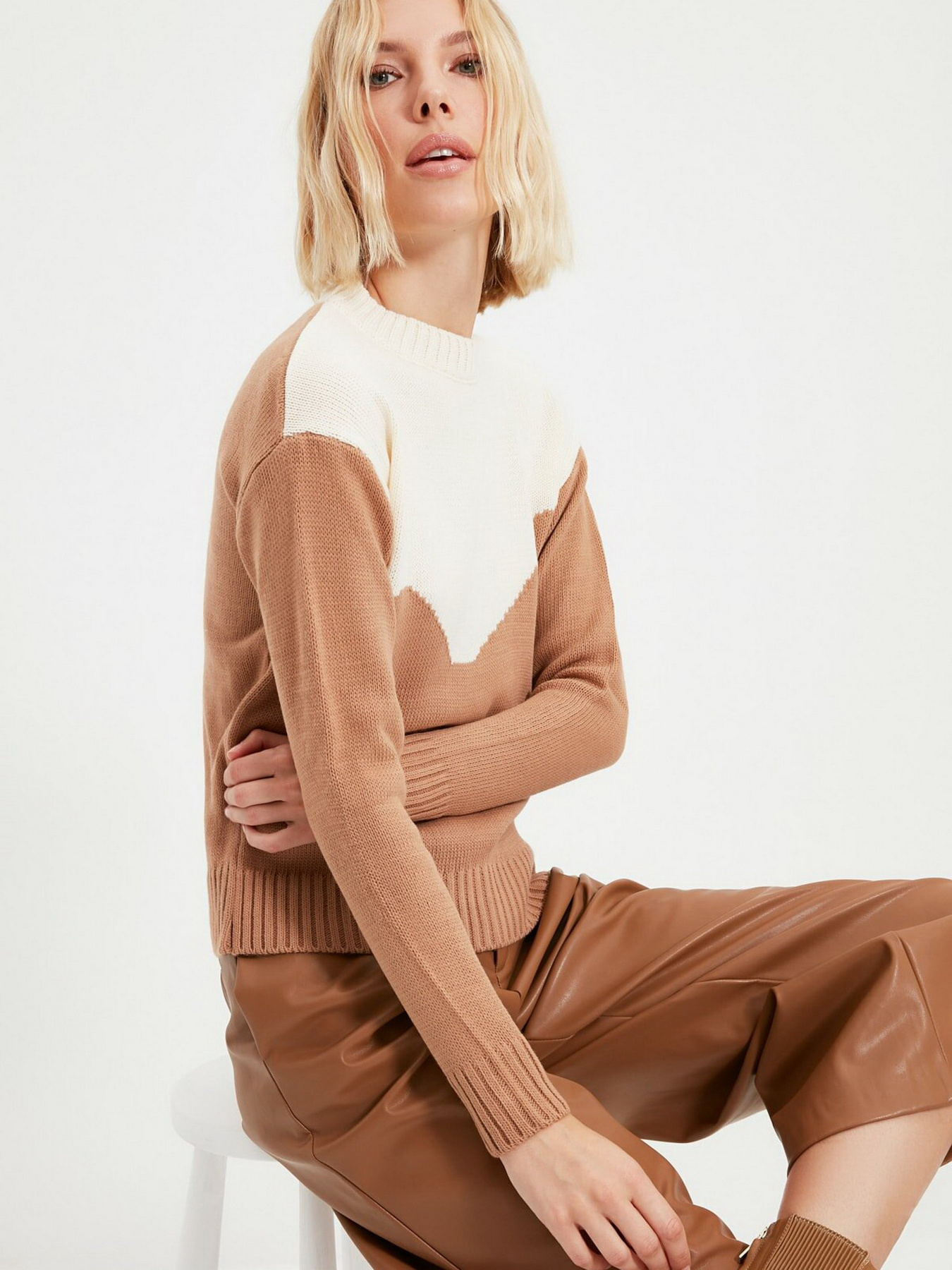 Джемпер Trendyol модель TWOAW22KZ0876/Camel Фото