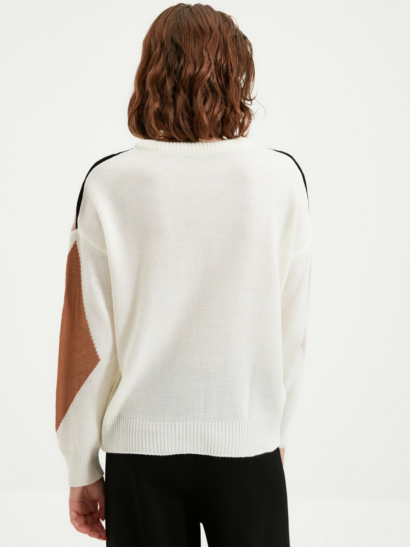 Джемпер Trendyol модель TWOAW22KZ0884/Ekru Джемпер Trendyol модель TWOAW22KZ0884/Ekru Фото