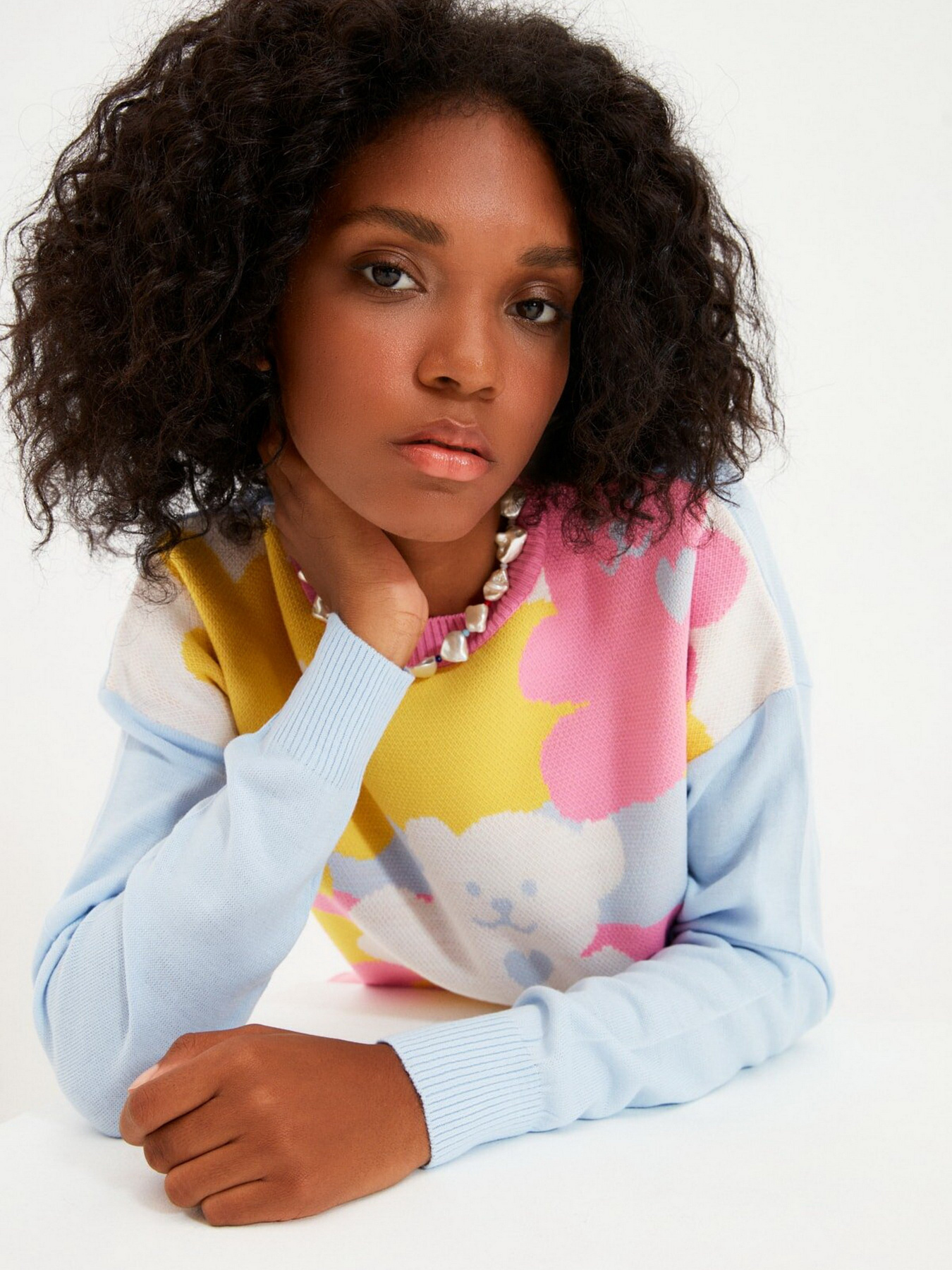 Джемпер Trendyol модель TWOAW22KZ0970/Cok Renkli Фото