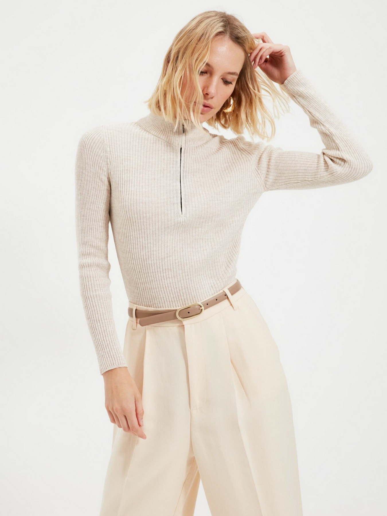 Джемпер Trendyol модель TWOAW22KZ0974/Tas Фото