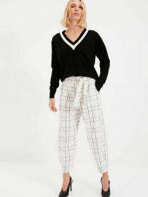 Джемпер Trendyol модель TWOAW22KZ0975/Siyah Фото