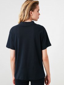 Футболки і поло Trendyol модель TWOAW20TS0096/Lacivert Фото