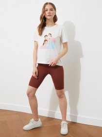 Футболка Trendyol модель TWOSS21TS2548/Beyaz Фото