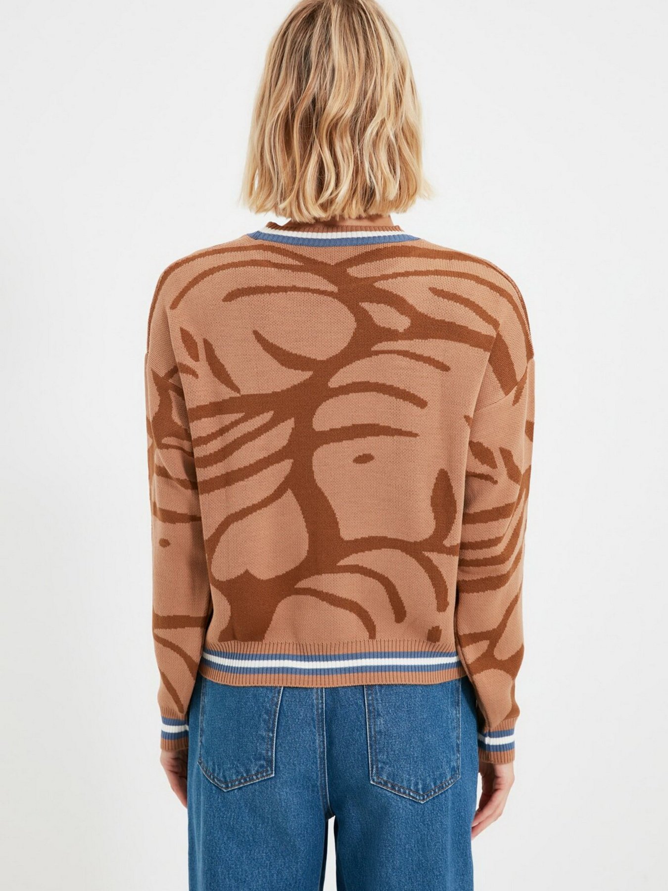 Джемпер Trendyol модель TWOAW22KZ1212/Camel Джемпер Trendyol модель TWOAW22KZ1212/Camel Фото