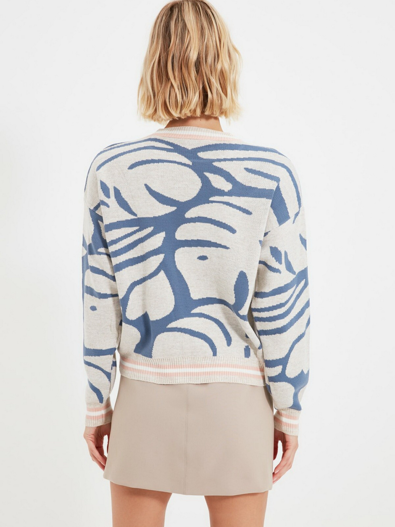 Джемпер Trendyol модель TWOAW22KZ1212/Tas Фото