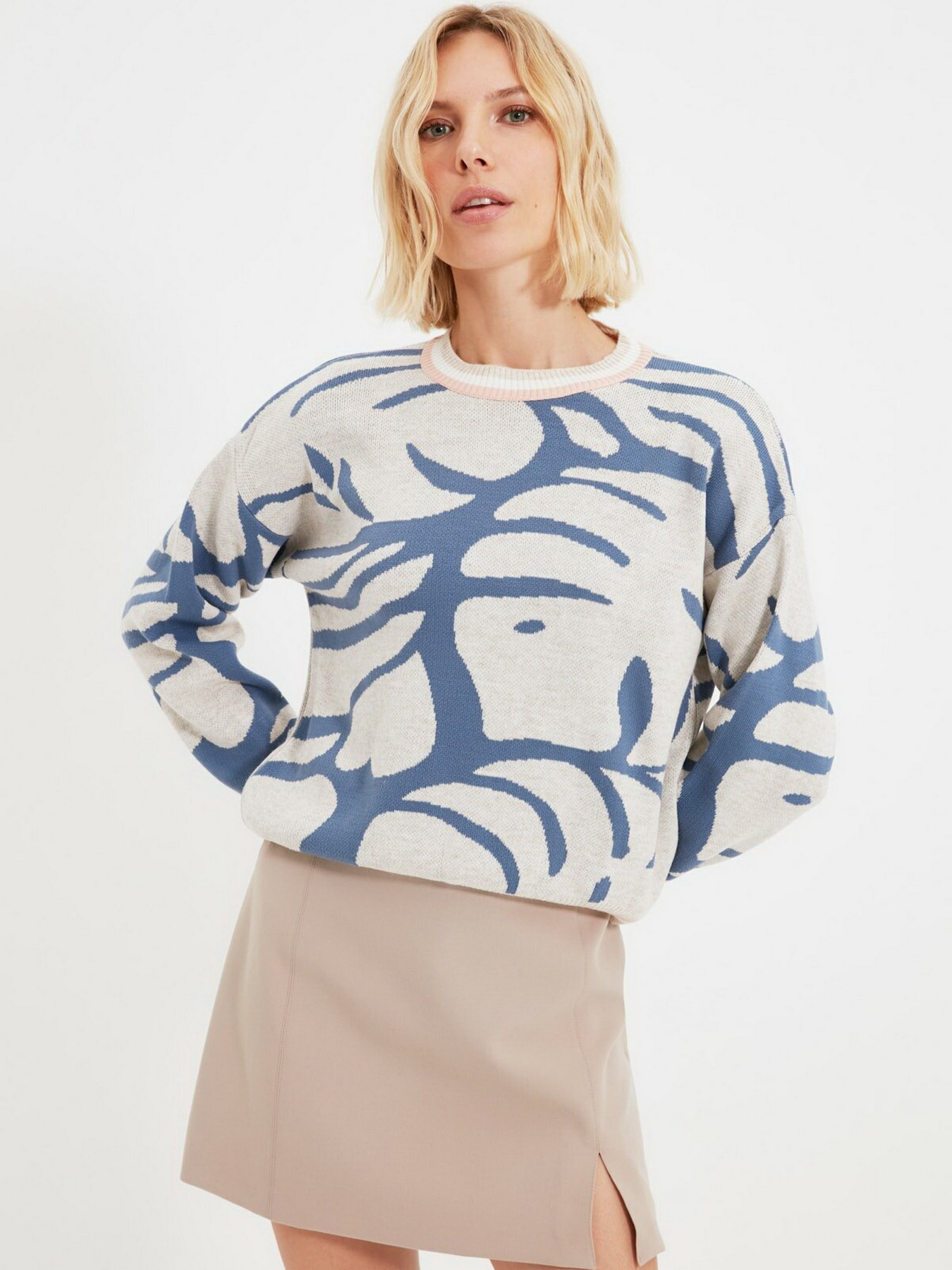 Джемпер Trendyol модель TWOAW22KZ1212/Tas Фото