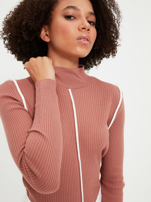 Джемпер Trendyol модель TWOAW22KZ1477/Gul Kurusu Фото