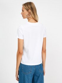 Футболка Trendyol модель TWOSS21TS3781/Beyaz Фото