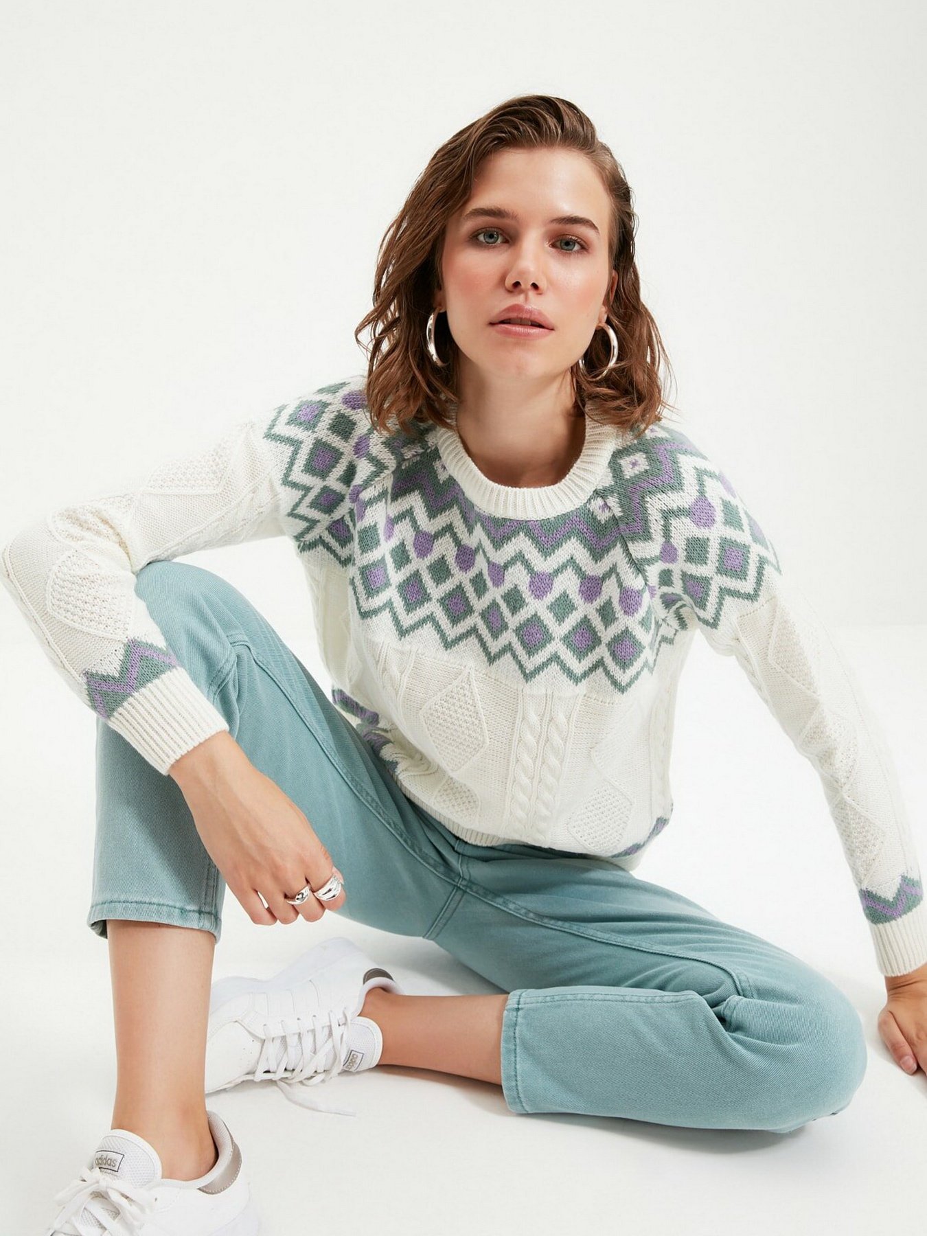 Джемпер Trendyol модель TWOAW22KZ1548/Ekru Джемпер Trendyol модель TWOAW22KZ1548/Ekru Фото