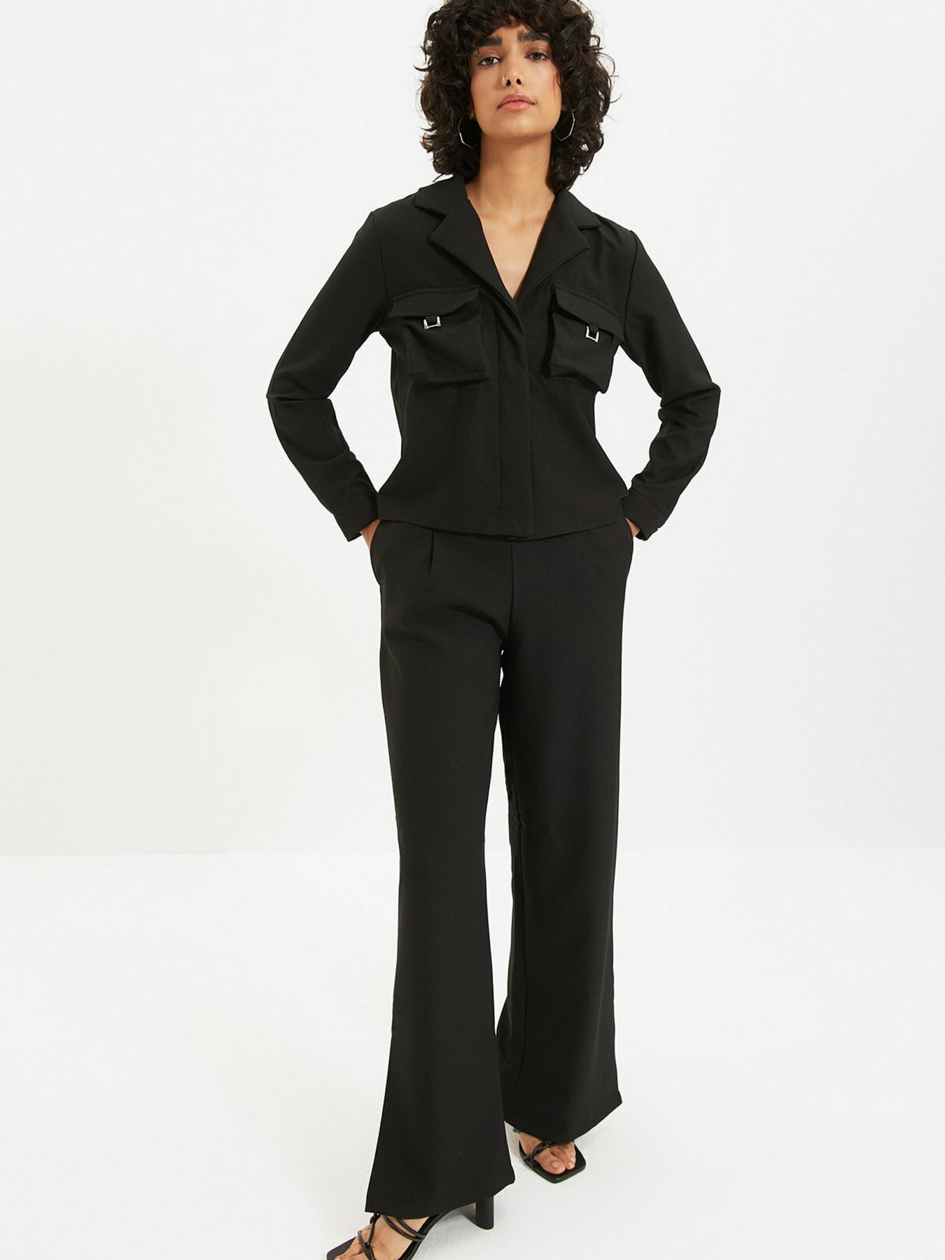 Брюки повседневные Trendyol модель TWOAW22PL0038/Siyah Фото